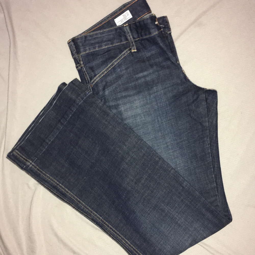 never worn GAP sexy boot dark wash jeans